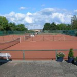 2: Tennis: Jahnstr. 26, 27619 Spaden